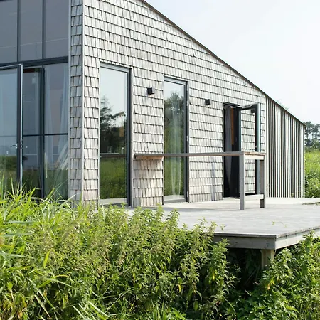 Float In Reeds And Enjoy Starlit Sky Дом отдыха Yderby